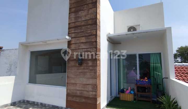 For Quick Sale 2-Story House SHM 4 Bedrooms Spacious 180m Garden Royal 3 2