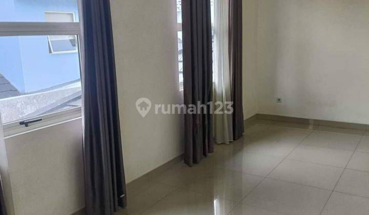 Rumah Suvarna Sutera siap huni harga nego pasar kemis 2