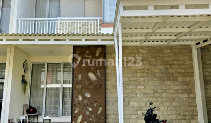 Rumah 2 Lantai Lokasi Strategis Rumah 2 Lantai Lokasi Strategis