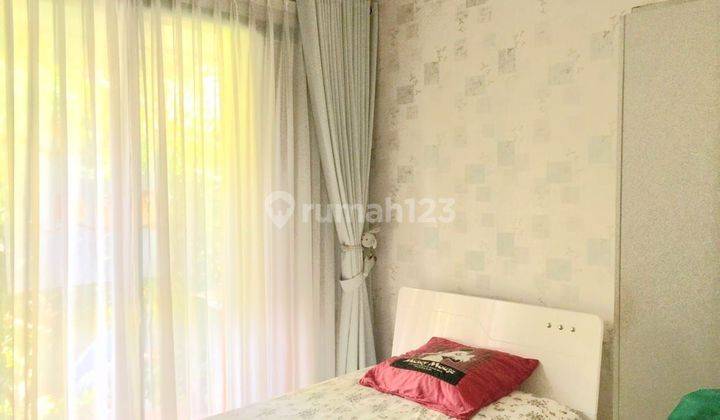 Rumah 2 Lantai Di Kebayoran Bagus Semi Furnished SHM 2