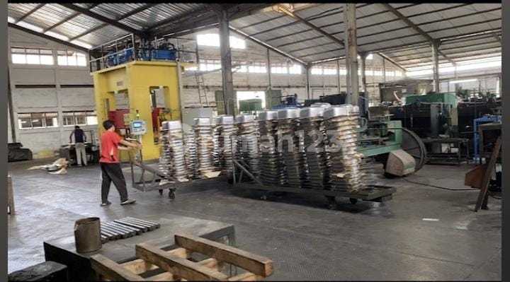 Nice ex-factory in Pasar Kemis, Tangerang