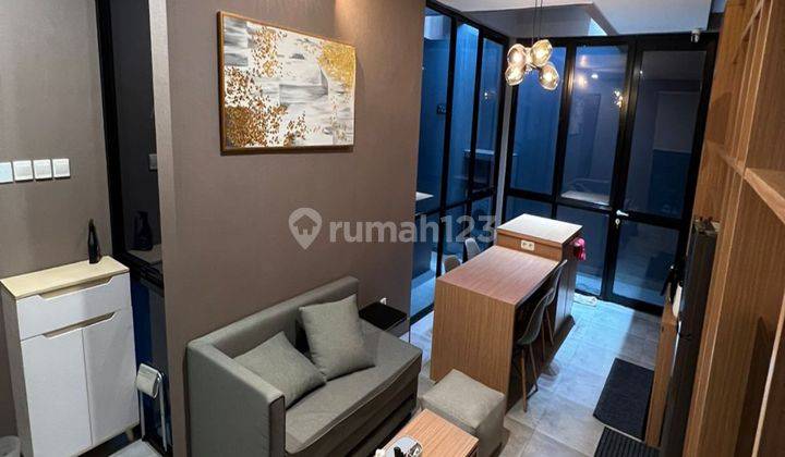 Rumah 2 Lantai Di Grand Wisata Full Furnished 2