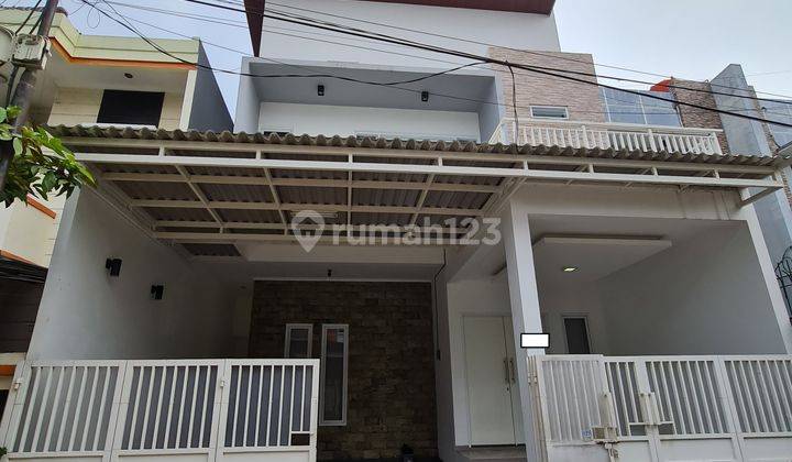 Rumah Furnished Siap Huni Dekat Ke Mall Kelapa Gading  1