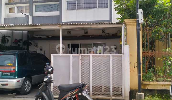 Dijual Rumah Butik Cihanjuang Dijual Rumah Butik Cihanjuang