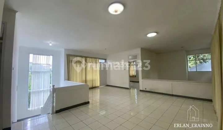 Dijual Rumah Tubagus Ismail Dago