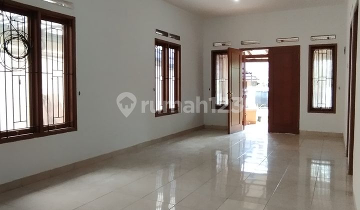 Rumah Nyaman Dengan Kemudahan Akses