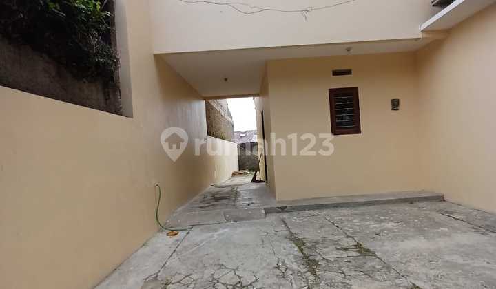 Rumah Strategis Di Dekat Tol Pasteur Rumah Strategis Di Dekat Tol Pasteur