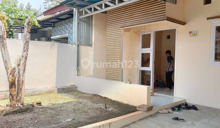 Rumah di Perumahan billabong permai dekat ke st Bojong gede dan akses toll 1