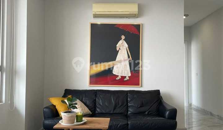 For Rent: Fully Furnished Luxury Apartment at Paladian Park, Kelapa Gading (Ivan)