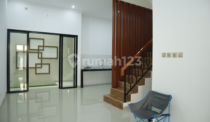 Rumah Minimalis, 3 Kamar, 2 Lantai, Bebas Banjir, Di Pondok Kelapa, Jakarta Timur (andreas) 2