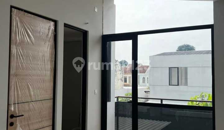 Disewakan Rumah Siap Huni 2 Lt Cendana Britania Karawaci (Ivan) 2