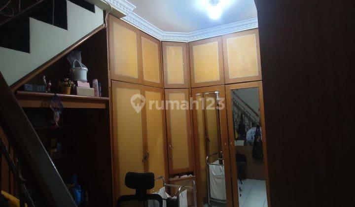 Rumah 2 Lantai SHM di Bekasi 2