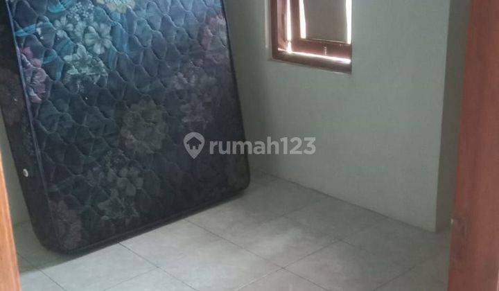 Jual Cepat Rumah Kost 10 Kamar, 2 Kios Cocok Untuk Usaha 2