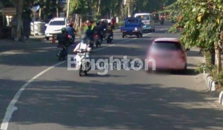 Rumah  Nol Jalan di KHA Dahlan kediri 2