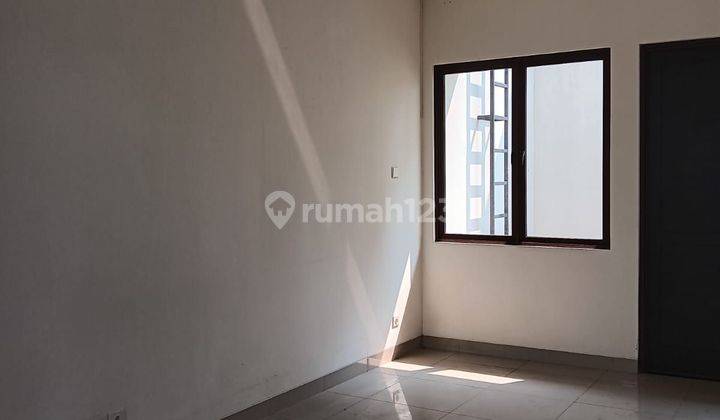 Rumah Baru Di Cluster Shinano Jgc 2 Lantai Tanah 120m2 Bangunan 92m2 3+1 Kamar Hadap Timur Laut Di Jakarta Garden City Cakung Jakarta Timur 2