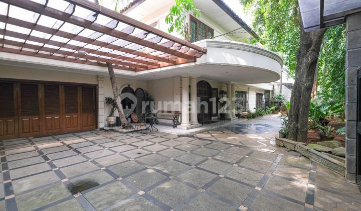 Rumah Area Premium Menteng Akses Dekat Sudirman