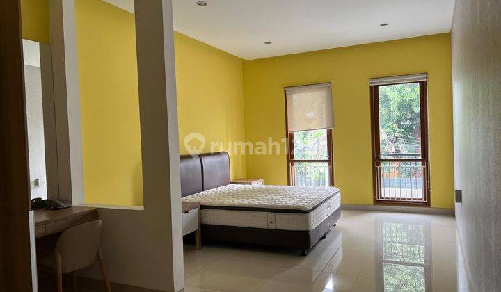 Rumah Di sewakan Siap Huni Area Premium Menteng Jakarta Pusat 2