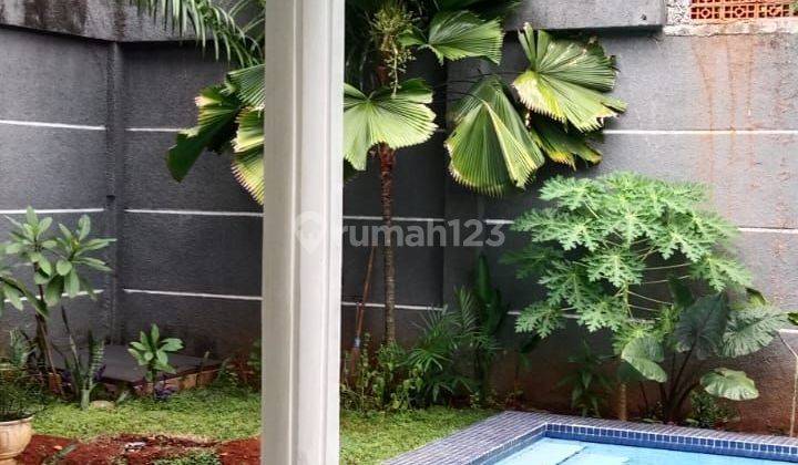 Rumah Area Premium Menteng  Di sewakan Siap Huni Jakarta Pusat 1