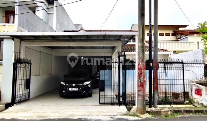 Di Jual Rumah Dalam Komplek Lebak Lestari Indah Jakarta Selatan