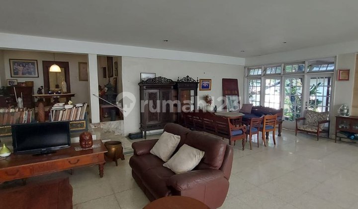 House For Sale Near NJOP Price in Salemba, Central Jakarta 2