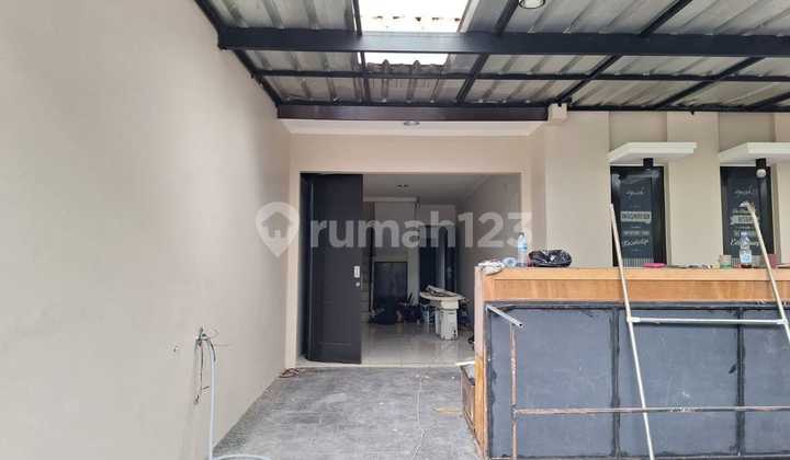 House For Rent in Kebayoran Baru Area, South Jakarta 2