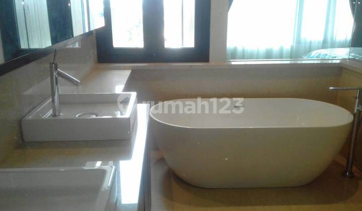 Di Jual Rumah Mewah Ada Kolam Renang Area Cipete Cilandak Jakarta Selatan 2