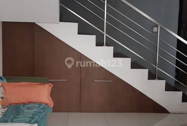 Rumah Di Jual 2 Lantai Area Pondok Indah Jakarta Selatan 2