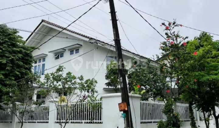 Rumah di Jual Area Cinere Estate Siap Huni Depok Jawa Barat Rumah di Jual Area Cinere Estate Siap Huni Depok Jawa Barat