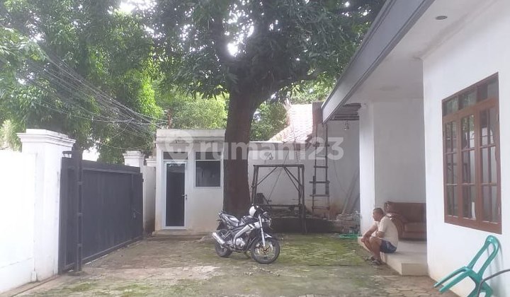 For Rent House Suitable For Office Central Jakarta 2