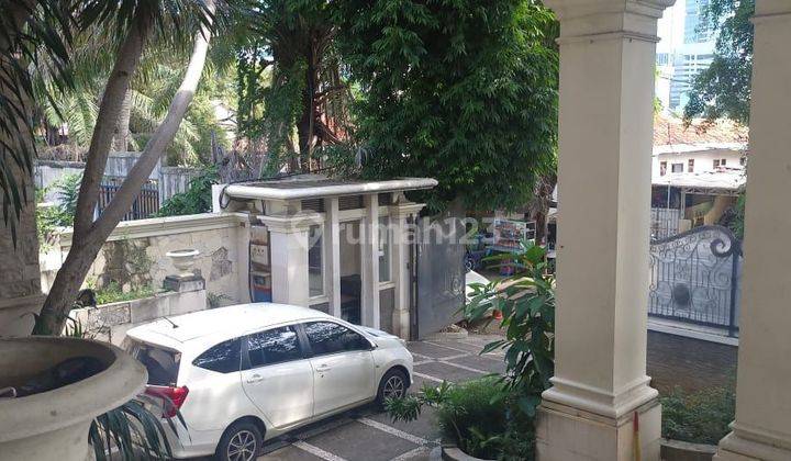 Rumah Mewah Area Patra Kuningan Siap Huni Jakarta Selatan  2