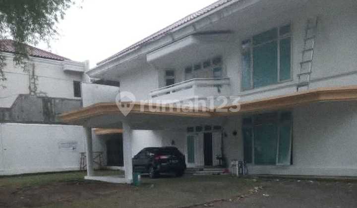 Rumah Mewah Hanya Hitung Tanah Area Lebak Bulus Jakarta Selatan