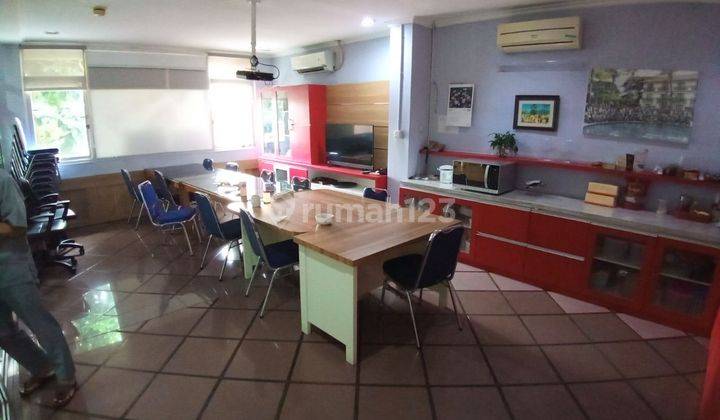 Di Jual Mini Building 3 Lantai Full Furnished Cikini 2