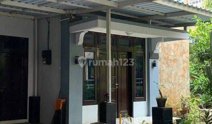 Di Jual Rumah Lt 243m Villa Taman Kartini  2