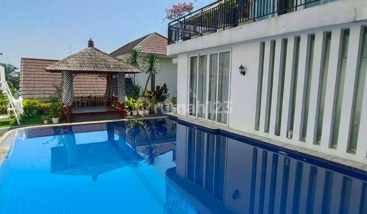 Dijual Rumah Di The Golf View Rancamaya Bogor 2 Lantai Private Pool 1