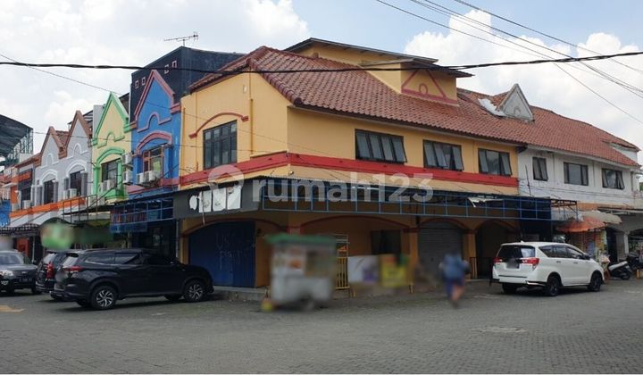 For Rent: Kemang Pratama 2-Storey Shop House, spacious parking lot, Bekasi. 1