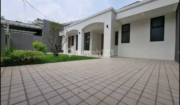 Dijual Rumah Mewah Bangunan Baru di Cipinang Elok Jakarta Timur 2