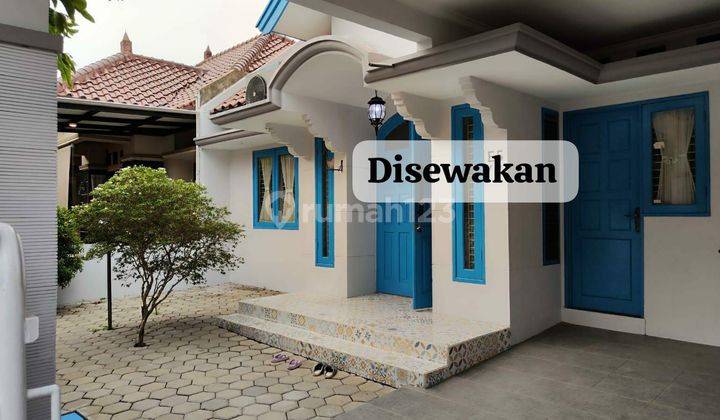 Disewakan Rumah Kemang Pratama Full Furnish Bebas Banjir 1 Lantai 1