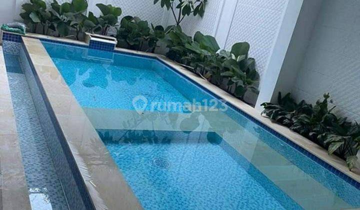 Dijual Murah Rumah Kota Wisata Dengan Swimming Pool Cantik  2