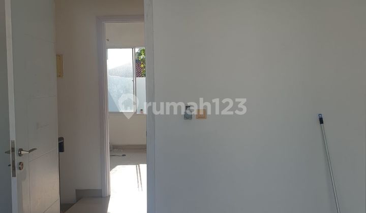 For Rent: Grand Galaxy City Cluster, In Front of the Mall, Flood-Free, 2nd Floor Level. 2