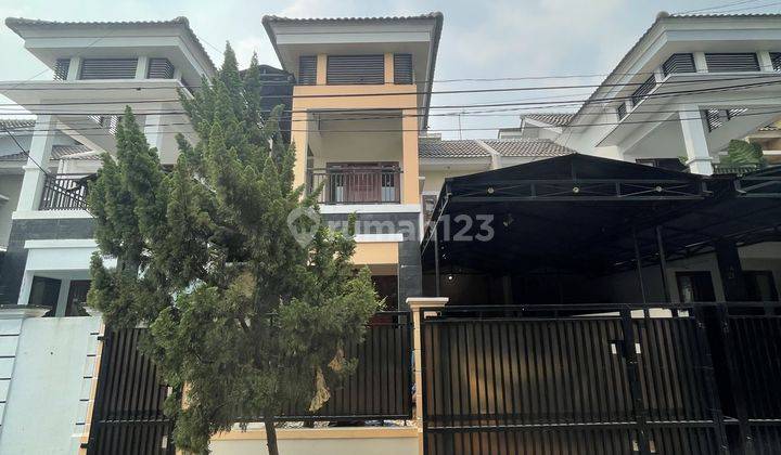 Rumah 2 Lantai Dekat Mal Grand Galaxy Park Lokasi Strategis Di Pusat Kota Bekasi 2