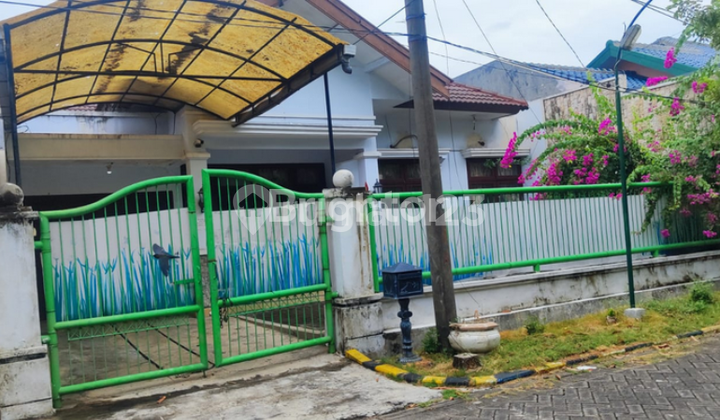 - RUMAH RUNGKUT MAPAN SELATAN SURABAYA