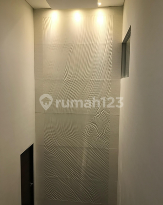 Minimalist Modern House in CitraLand - Prime Location! 2