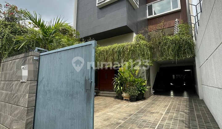 Rumah Baru Cantik Indah Rapi Siap Huni 2