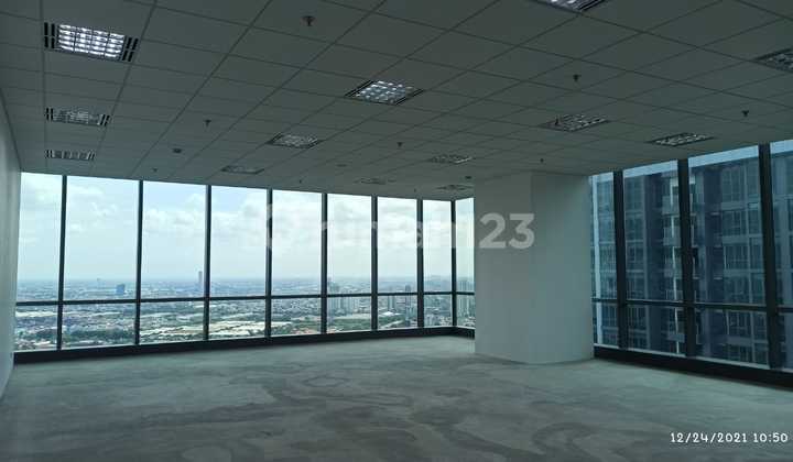 For Rent: Office Space Holland Village 31st Floor – 240m²