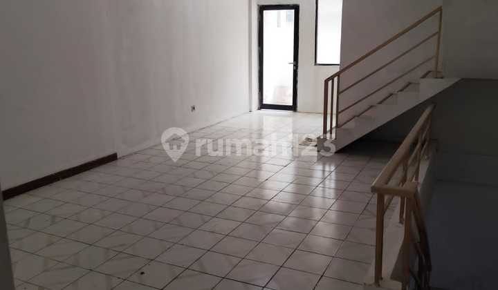 Kedoya Green Garden Length Flood-Free Culinary Center 2