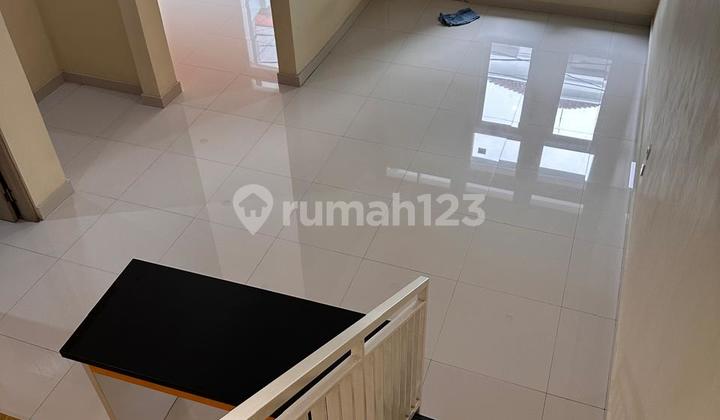 Murah Bagus Kayu Putih Pulomas Bebas Banjir Semi Furnish Nego Sp Deal Hadap Selaran 2