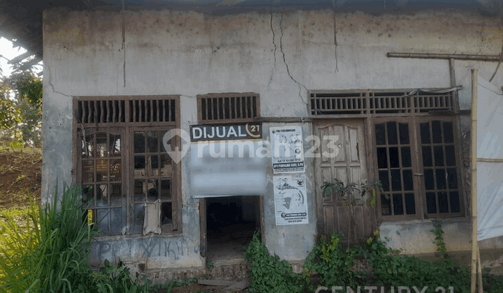 Tanah Jalan Utama Tembong Depan Lapas Calincing