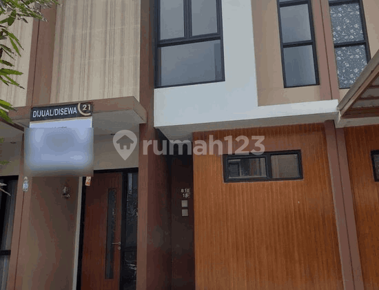 New Ready-to-Occupy 2-Story Homes in Seion Housing