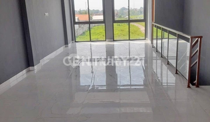 Two-Story Seion Shop House Facing Main Road