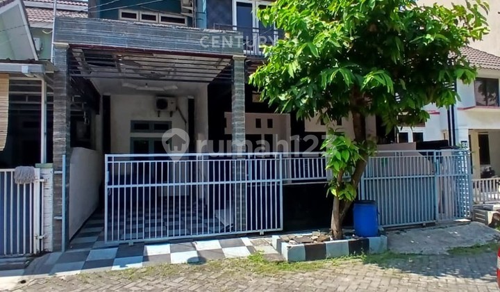 Strategic 2-Story Golden Paradise Residence Strategic 2-Story Golden Paradise Residence